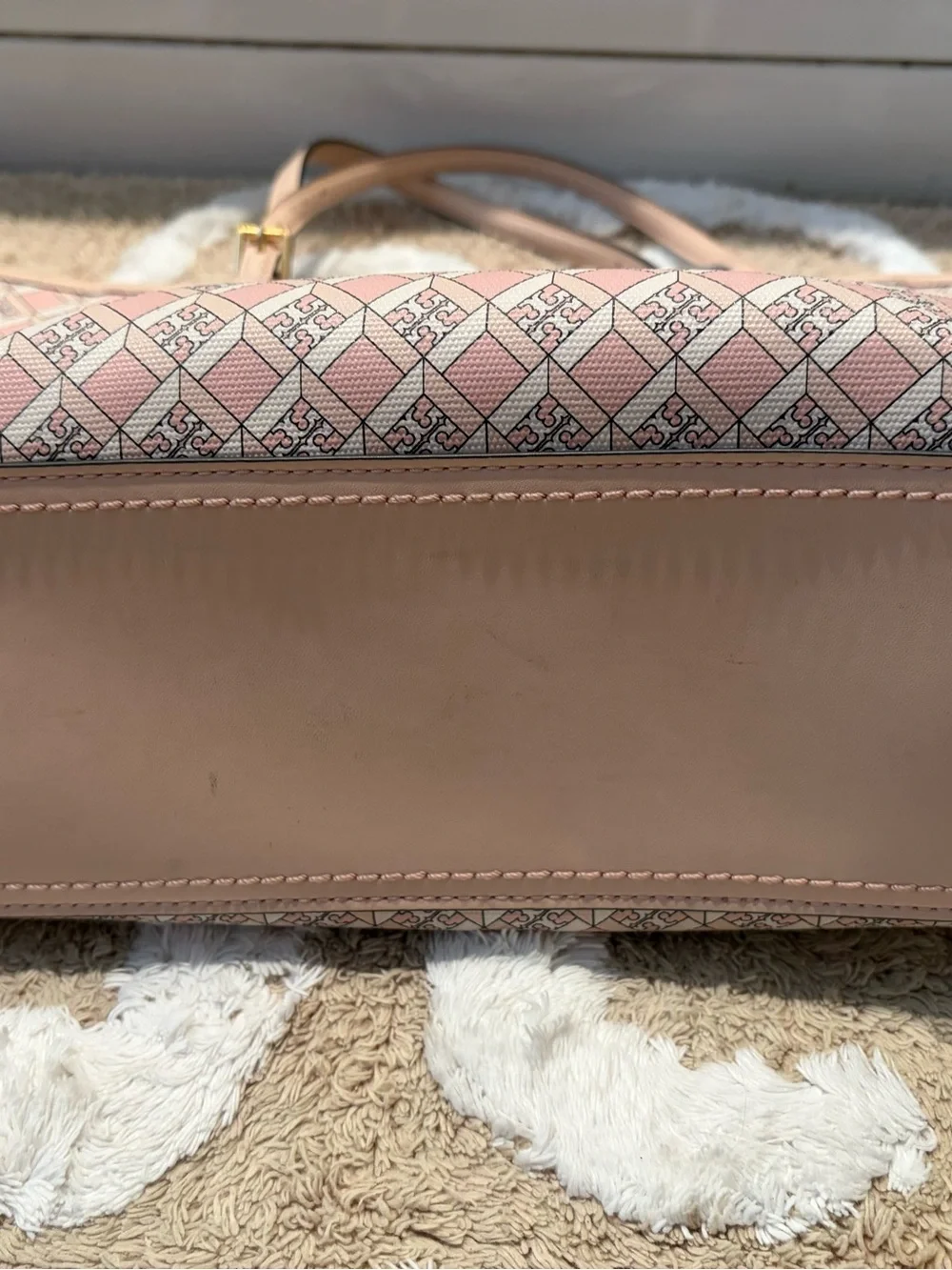 Tory Burch Purse in Light Pink Patterned Design